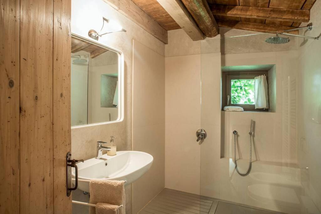 Betta - Newly Renovated Lake-View Terrace Apartment, Peaceful And Silent Surroundings Toscolano-Maderno Kültér fotó