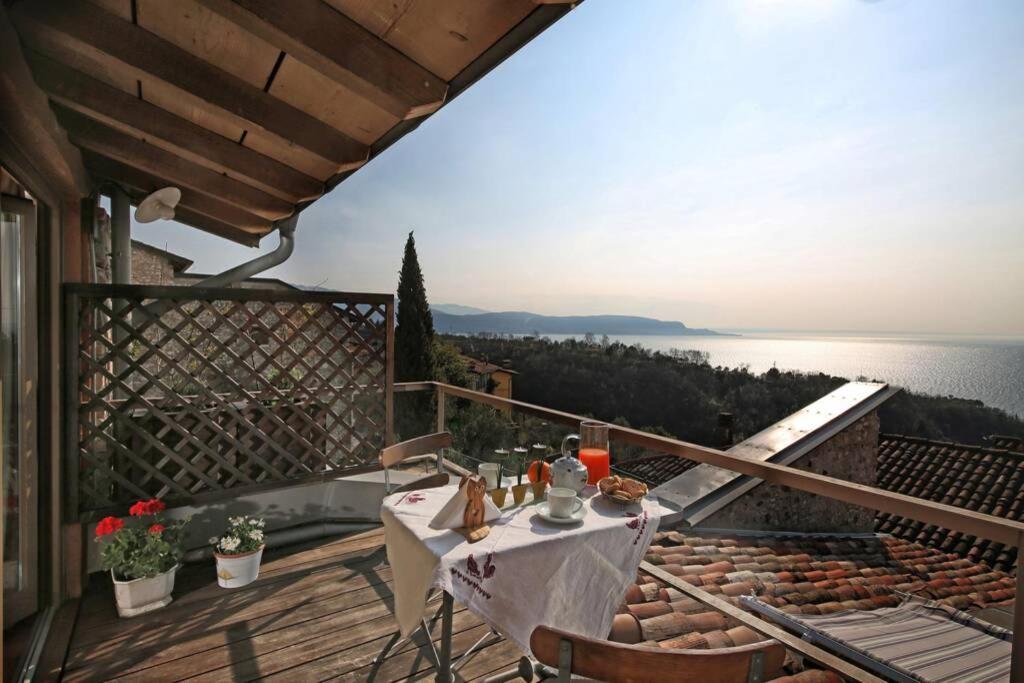 Betta - Newly Renovated Lake-View Terrace Apartment, Peaceful And Silent Surroundings Toscolano-Maderno Kültér fotó